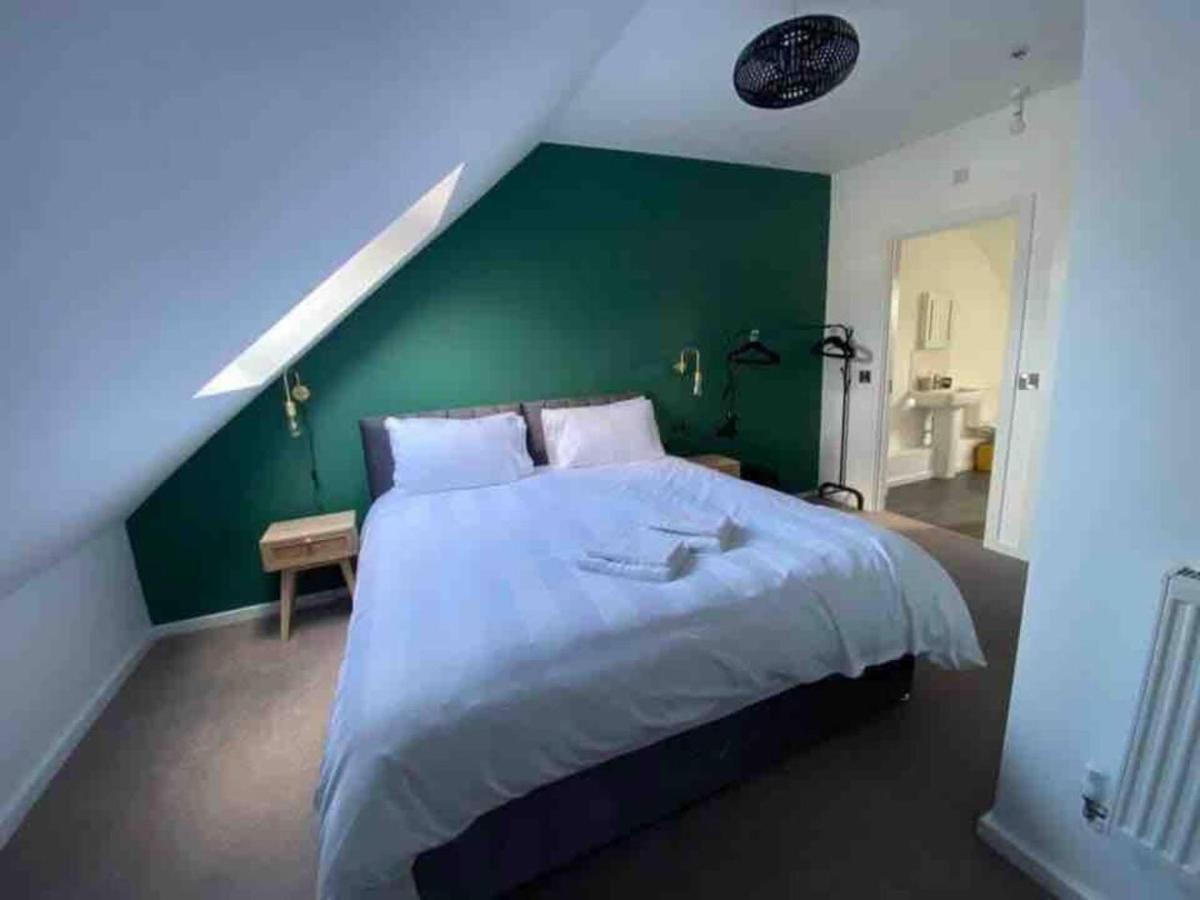 Beautiful 4-Bed House In Lincoln- Close To Centre エクステリア 写真