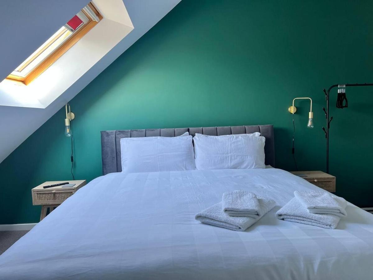 Beautiful 4-Bed House In Lincoln- Close To Centre エクステリア 写真