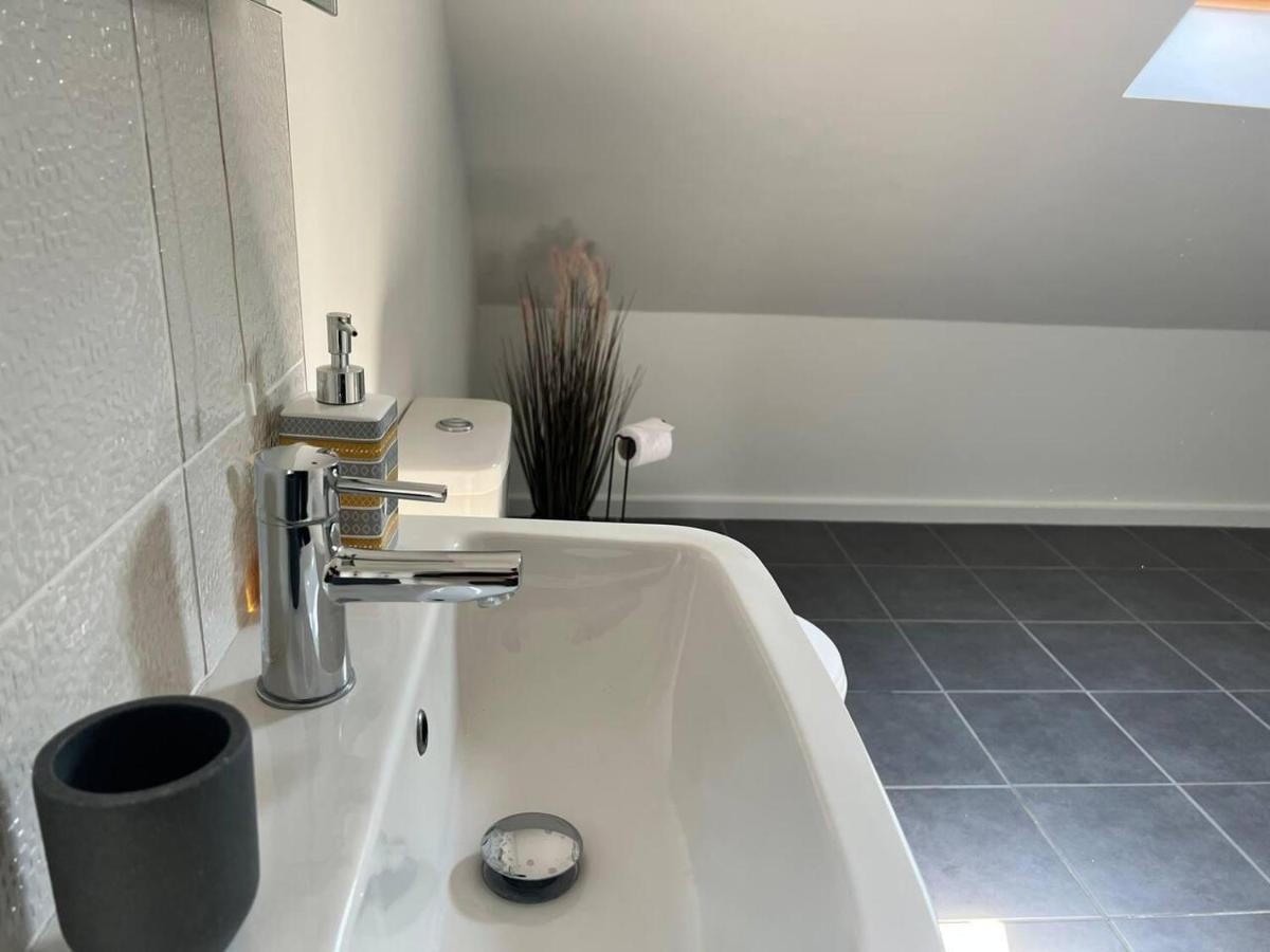 Beautiful 4-Bed House In Lincoln- Close To Centre エクステリア 写真
