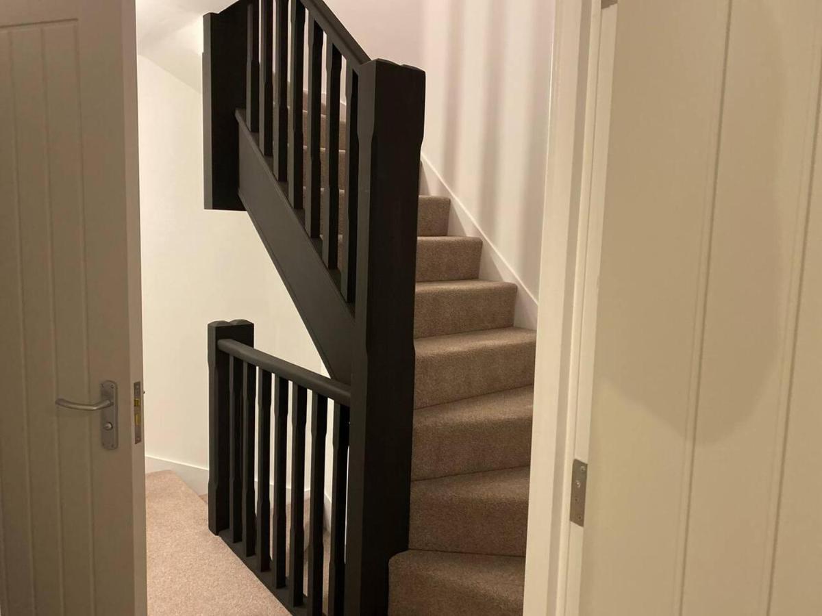 Beautiful 4-Bed House In Lincoln- Close To Centre エクステリア 写真